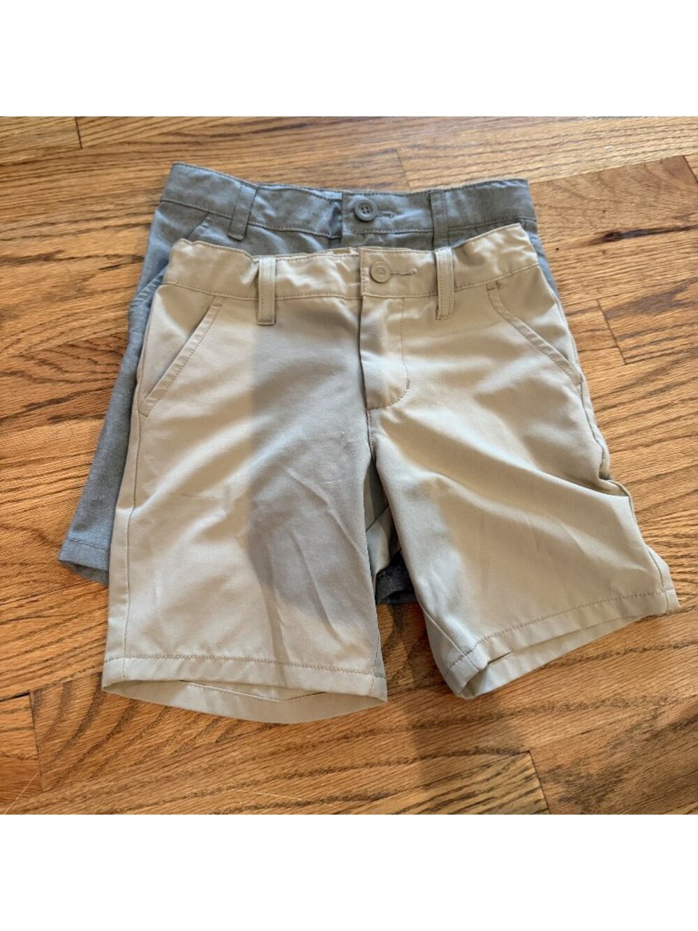 CAT & JACK BOYS 5T GRAY AND TAN SHORTS QUICK DRI GOLF SHORTS